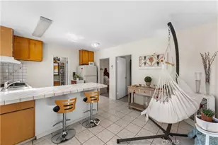13007 Glenoaks Blvd, Sylmar, CA 91342 - Photo 43
