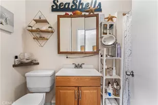 13007 Glenoaks Blvd, Sylmar, CA 91342 - Photo 45