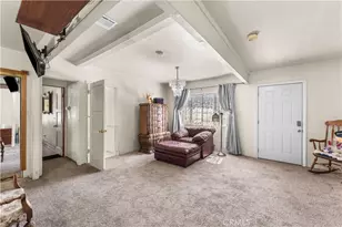 13007 Glenoaks Blvd, Sylmar, CA 91342 - Photo 21