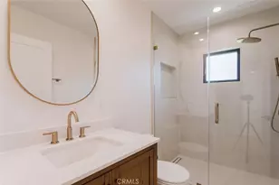 941 Sherlock Dr, Burbank, CA 91501 - Photo 53