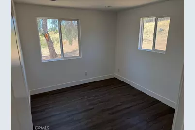 8709 Sierra Highway, Agua Dulce, CA 91390 - Photo 9