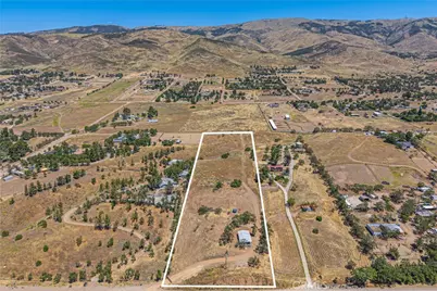 8709 Sierra Highway, Agua Dulce, CA 91390 - Photo 29