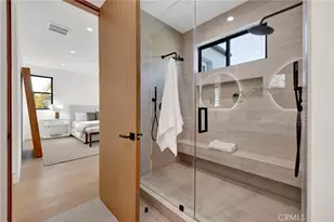706 S Kenneth Rd, Burbank, CA 91501 - Photo 37