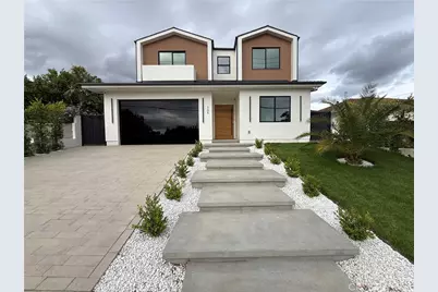 706 S Kenneth Road, Burbank, CA 91501 - Photo 1