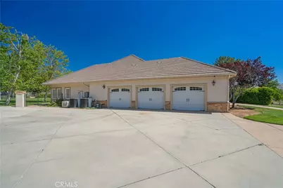 33202 Drill Road, Agua Dulce, CA 91390 - Photo 15
