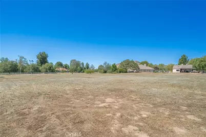 33202 Drill Road, Agua Dulce, CA 91390 - Photo 35