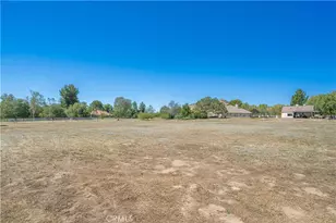 33202 Drill Rd, Agua Dulce, CA 91390 - Photo 35