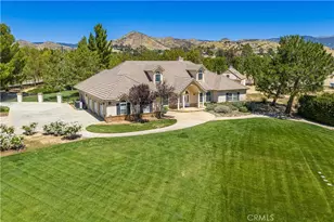 33202 Drill Rd, Agua Dulce, CA 91390 - Photo 3