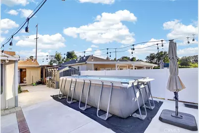 19335 Roscoe Boulevard, Northridge, CA 91324 - Photo 33