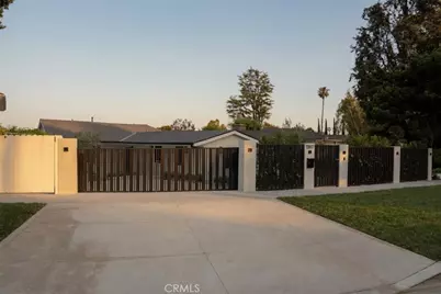 13817 Valley Vista Blvd, Sherman Oaks, CA 91423 - Photo 43