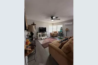 38321 Rosemarie Street, Palmdale, CA 93550 - Photo 11