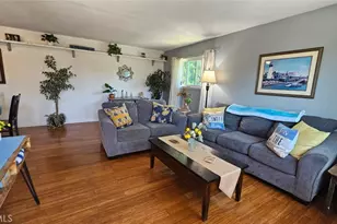 1267 Chalmette, Ventura, CA 93003 - Photo 3