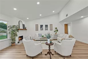 27139 Vista Encantada, Valencia, CA 91354 - Photo 11