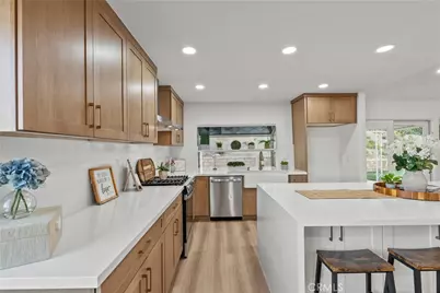 27139 Vista Encantada, Valencia, CA 91354 - Photo 19
