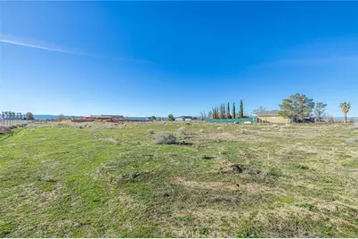 7930 Elder, Rosamond, CA 93560 - Photo 35