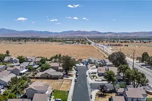 38617 Palms, Palmdale, CA 93552 - Photo 29