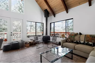 1523 Lassen Way, Pine Mountain Club, CA 93222 - Photo 11