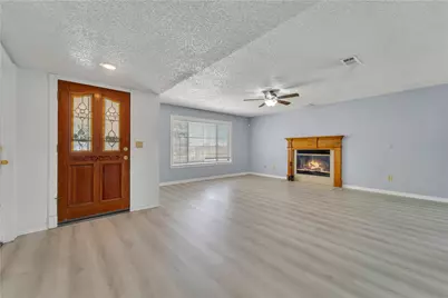 7343 Bay Avenue, California City, CA 93505 - Photo 3