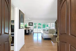 19143 Marilla, Northridge, CA 91324 - Photo 7