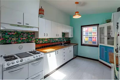 712 S Avenue 60, Los Angeles, CA 90042 - Photo 9