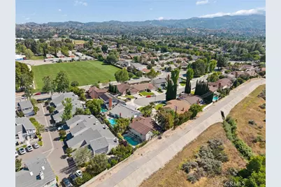 23305 Tristin Drive, Valencia, CA 91355 - Photo 41