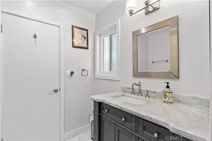 4479 Azalia Dr, Tarzana, CA 91356 - Photo 15