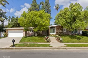 4479 Azalia Dr, Tarzana, CA 91356 - Photo 1