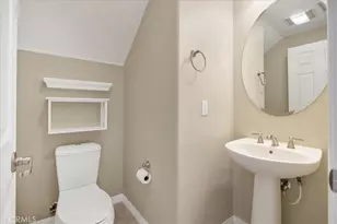 28721 Coal Mountain Ct, Valencia, CA 91354 - Photo 13