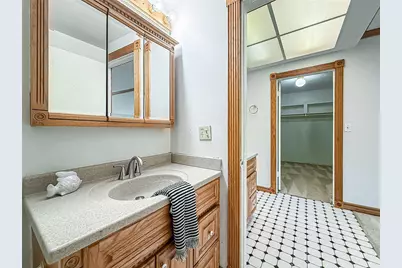 2235 Burnside, Simi Valley, CA 93065 - Photo 45