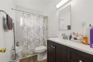 710 E Cedar, Burbank, CA 91501 - Photo 11