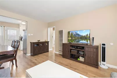 710 E Cedar, Burbank, CA 91501 - Photo 19