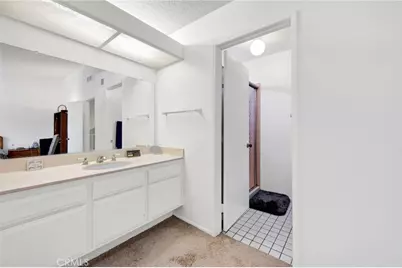 21631 Grovepark, Saugus, CA 91350 - Photo 25