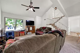 21631 Grovepark, Saugus, CA 91350 - Photo 3
