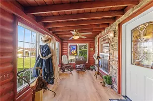 19120 Ave Of The Oaks, Newhall, CA 91321 - Photo 5
