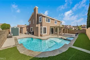 39405 Colchester Ct, Palmdale, CA 93551 - Photo 3