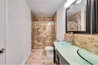 18620 Hatteras Street #247, Tarzana, CA 91356 - Photo 17