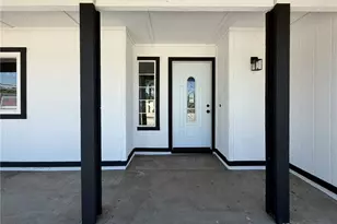 39125 162nd St, Palmdale, CA 93591 - Photo 3
