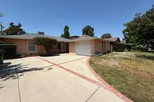 6927 Costello, Van Nuys, CA 91405 - Photo 1
