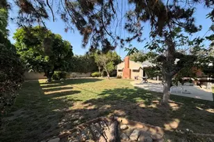 6927 Costello, Van Nuys, CA 91405 - Photo 17
