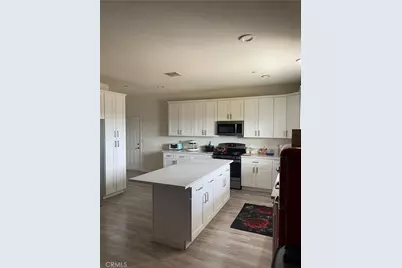7800 Bay Avenue, California City, CA 93505 - Photo 3