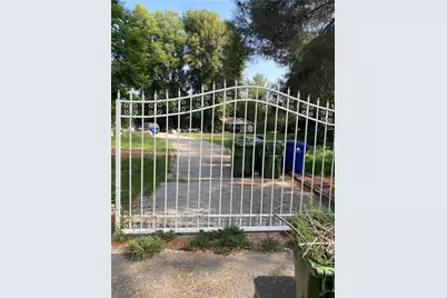 22665 Califa Street, Woodland Hills, CA 91367 - Photo 3