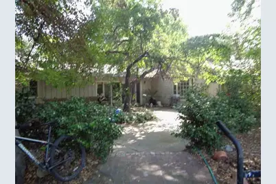22665 Califa Street, Woodland Hills, CA 91367 - Photo 5