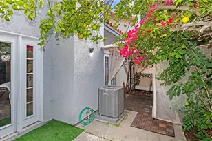 20651 Roscoe, Winnetka, CA 91306 - Photo 17