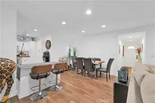 4771 Excelente Dr, Woodland Hills, CA 91364 - Photo 9