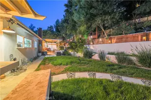 4771 Excelente Dr, Woodland Hills, CA 91364 - Photo 29