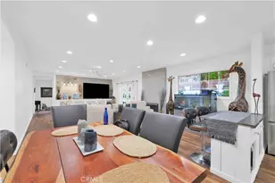4771 Excelente Dr, Woodland Hills, CA 91364 - Photo 11