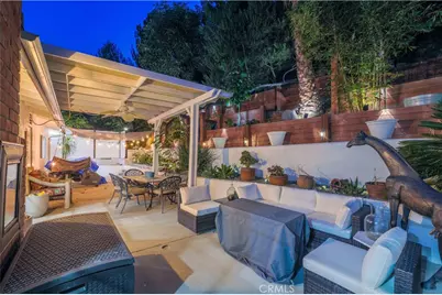 4771 Excelente Drive, Woodland Hills, CA 91364 - Photo 27
