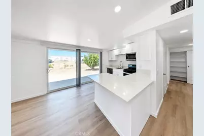 43253 6th, Lancaster, CA 93535 - Photo 5