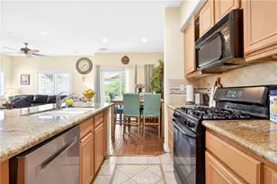 2650 Vanilla Ln, Simi Valley, CA 93065 - Photo 17