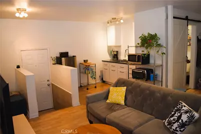 8410 Beckford, Northridge, CA 91324 - Photo 11